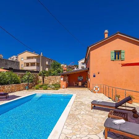 Сasa de vacaciones House Šilo