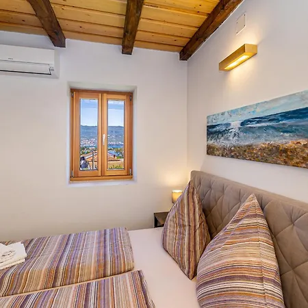 Сasa de vacaciones House Šilo