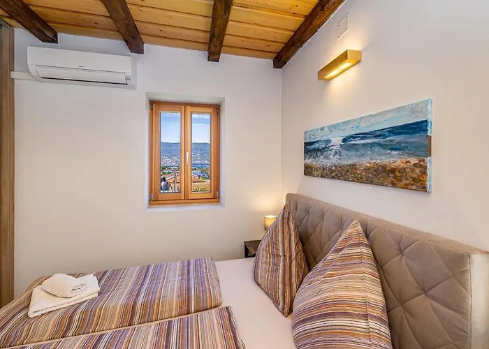 Сasa de vacaciones House Šilo